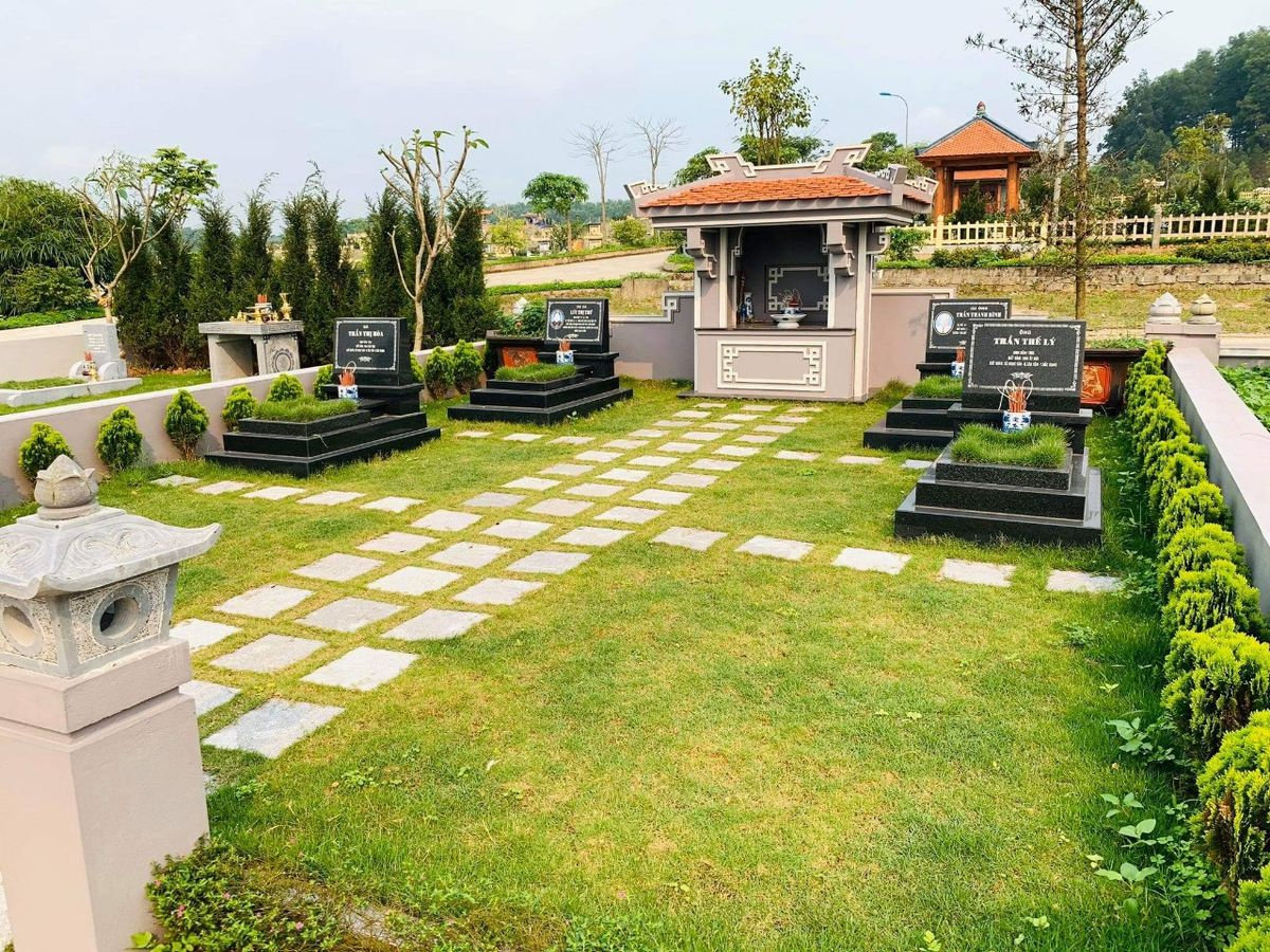 khoảng cách sắp xếp mộ phần