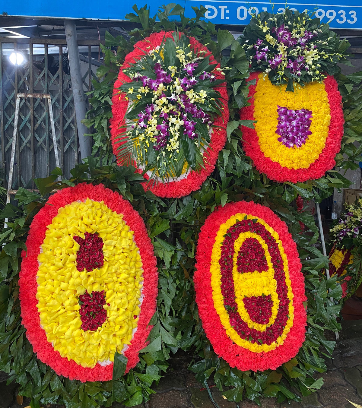 Vòng hoa tròn miền Bắc