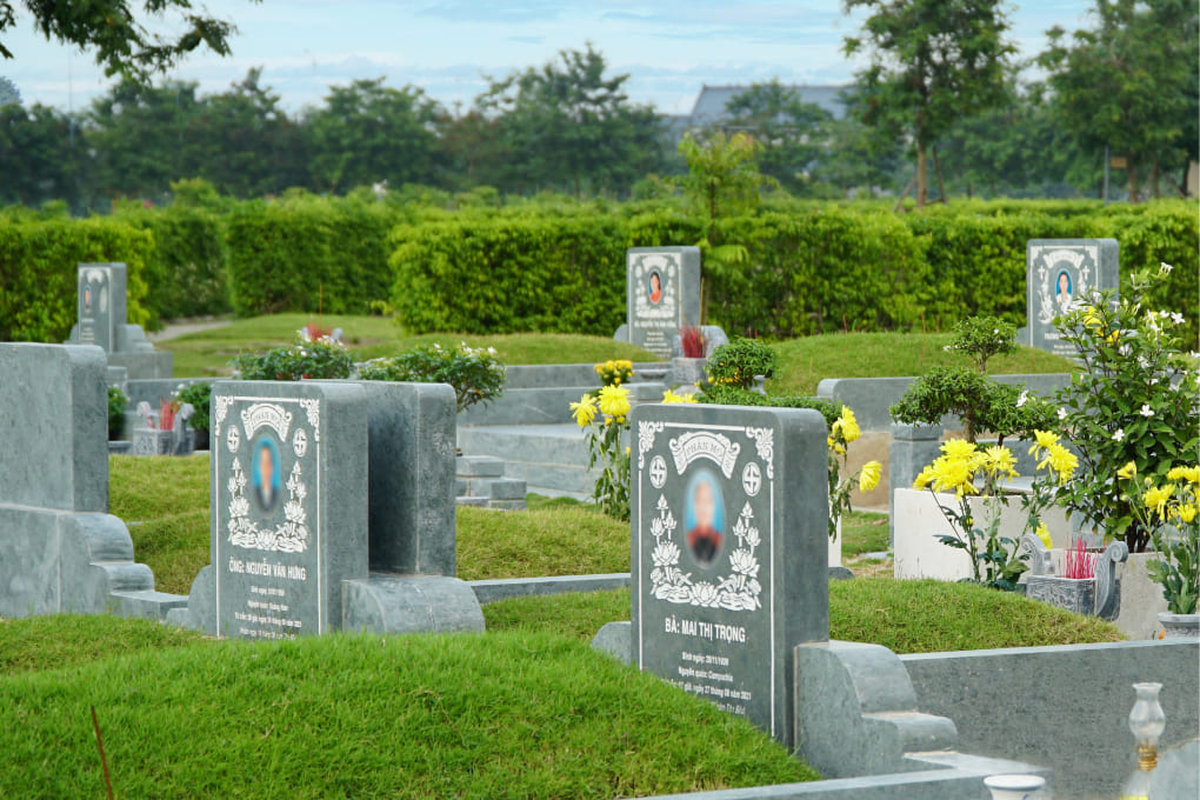 Mộ đơn hoa viên nghĩa trang Sala Garden
