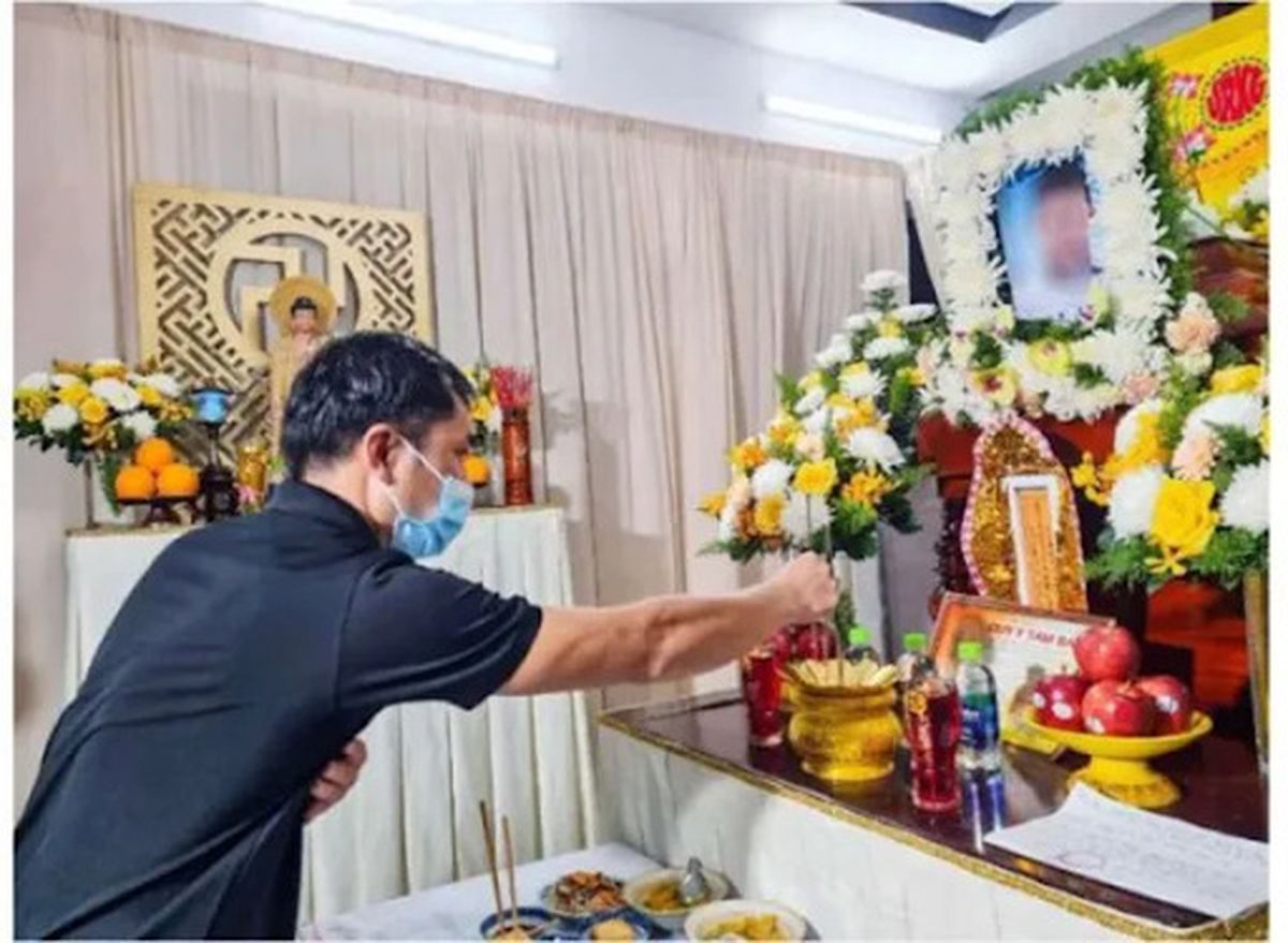 Tiền phúng điếu là gì