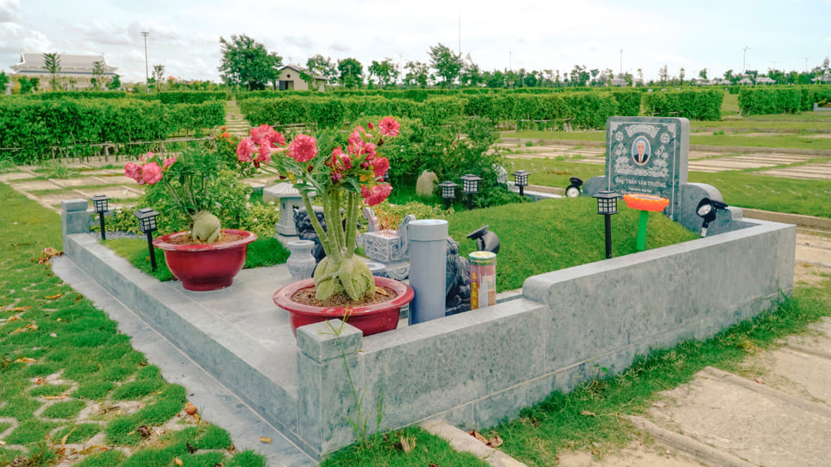 Giá mộ song thân