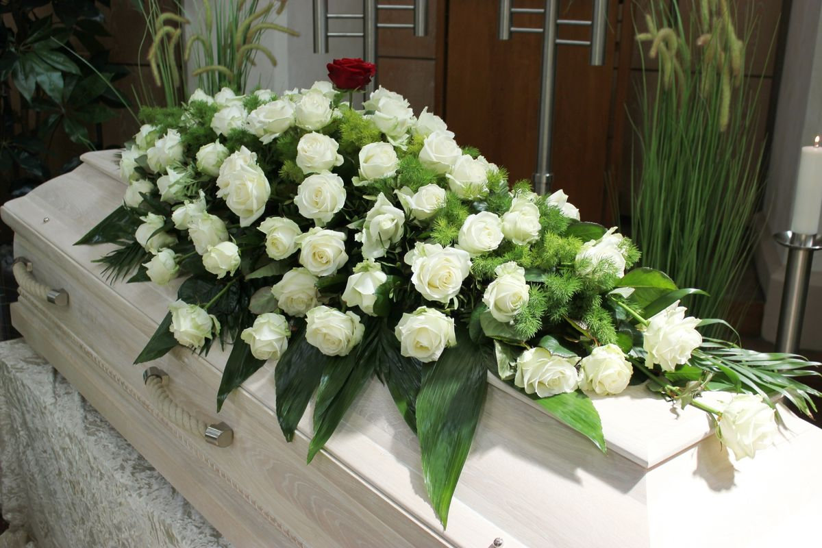 Ý nghĩa màu trắng với người đã khuất