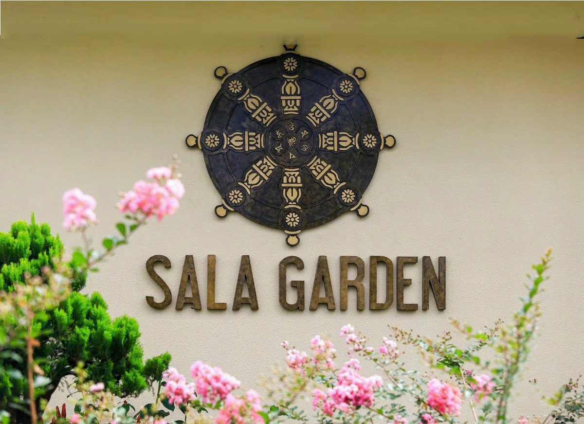 Mâm cúng sala garden