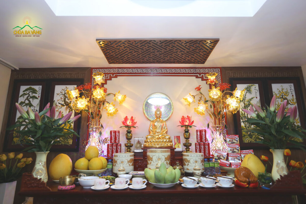 cách bày trí bàn thờ ngày tết