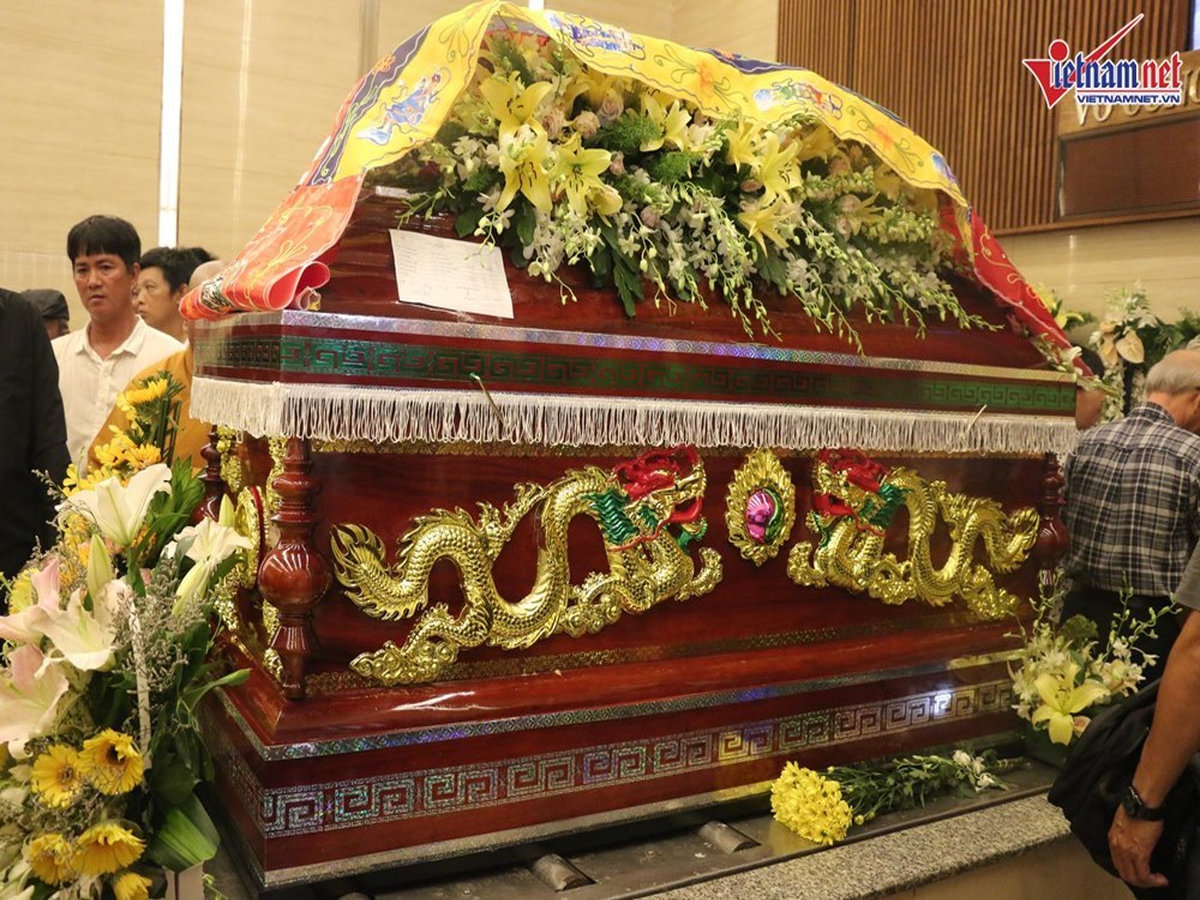 Linh cữu được quàn là gì
